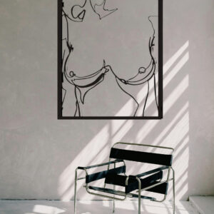 Cuadro artístico de torso femenino en líneas continuas negras, silueta minimalista en MDF para decoración de interiores.
